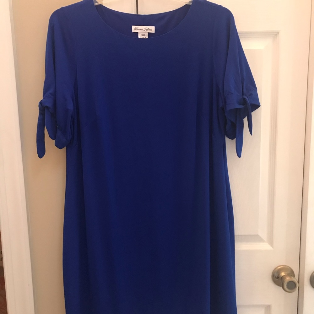 Laura Jeffries Dress 💙